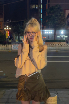 大胸三级电影